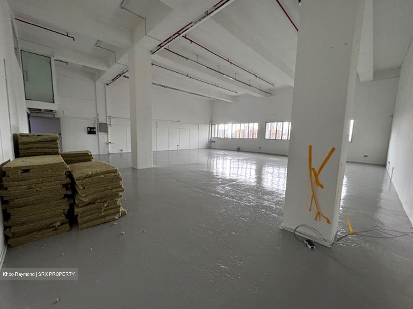 Thomson Rise Estate (D20), Warehouse #517286111